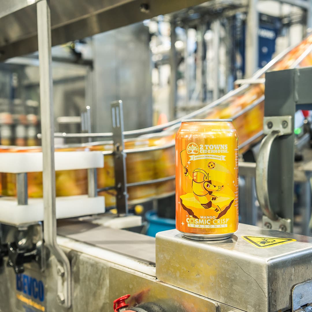 2 Towns Ciderhouse Unveils Mango Cosmic Crisp® Imperial: A Gravity-Defying 9% ABV Sensation